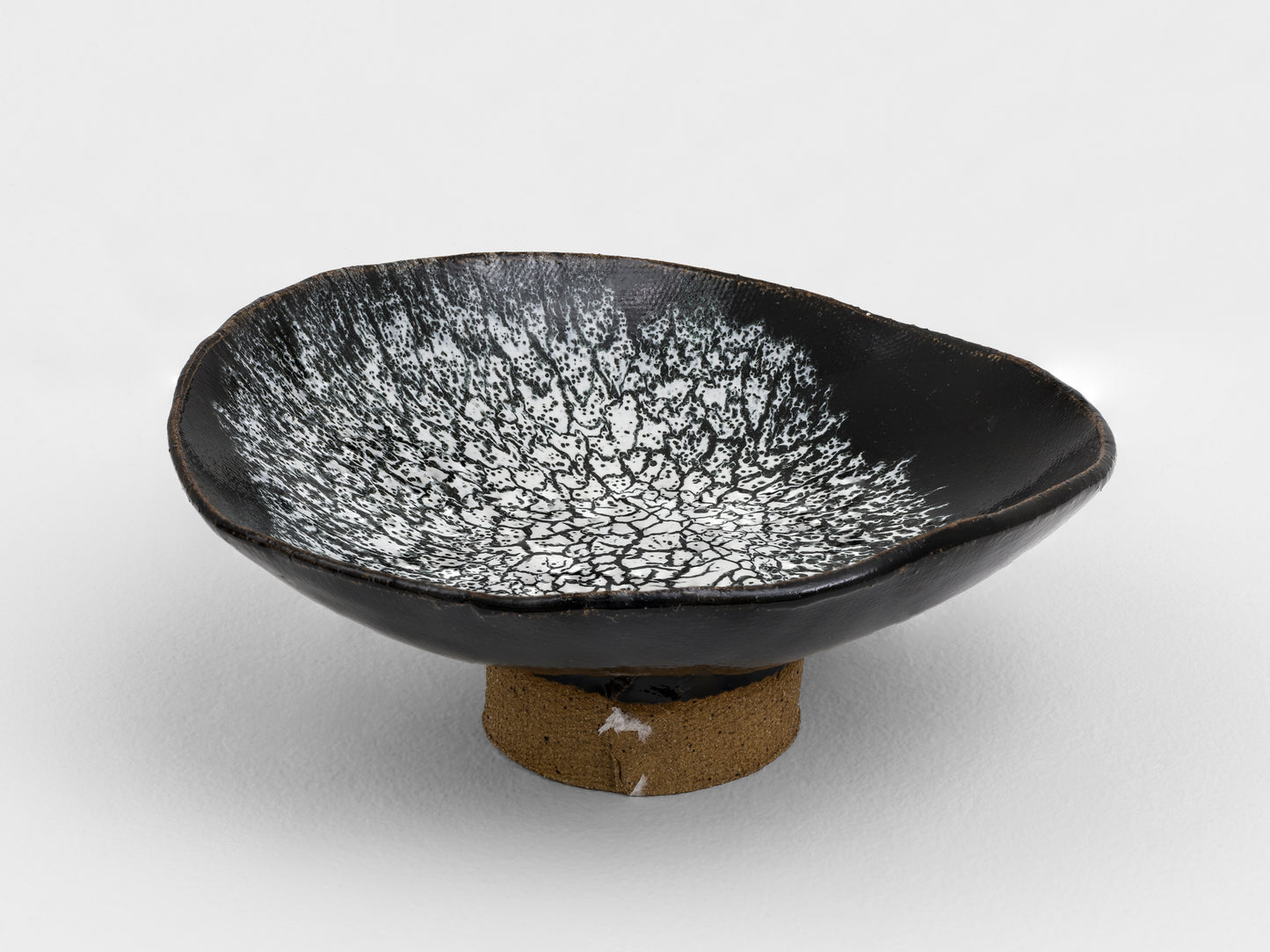 MEDIUM BOWL w/ FOOT