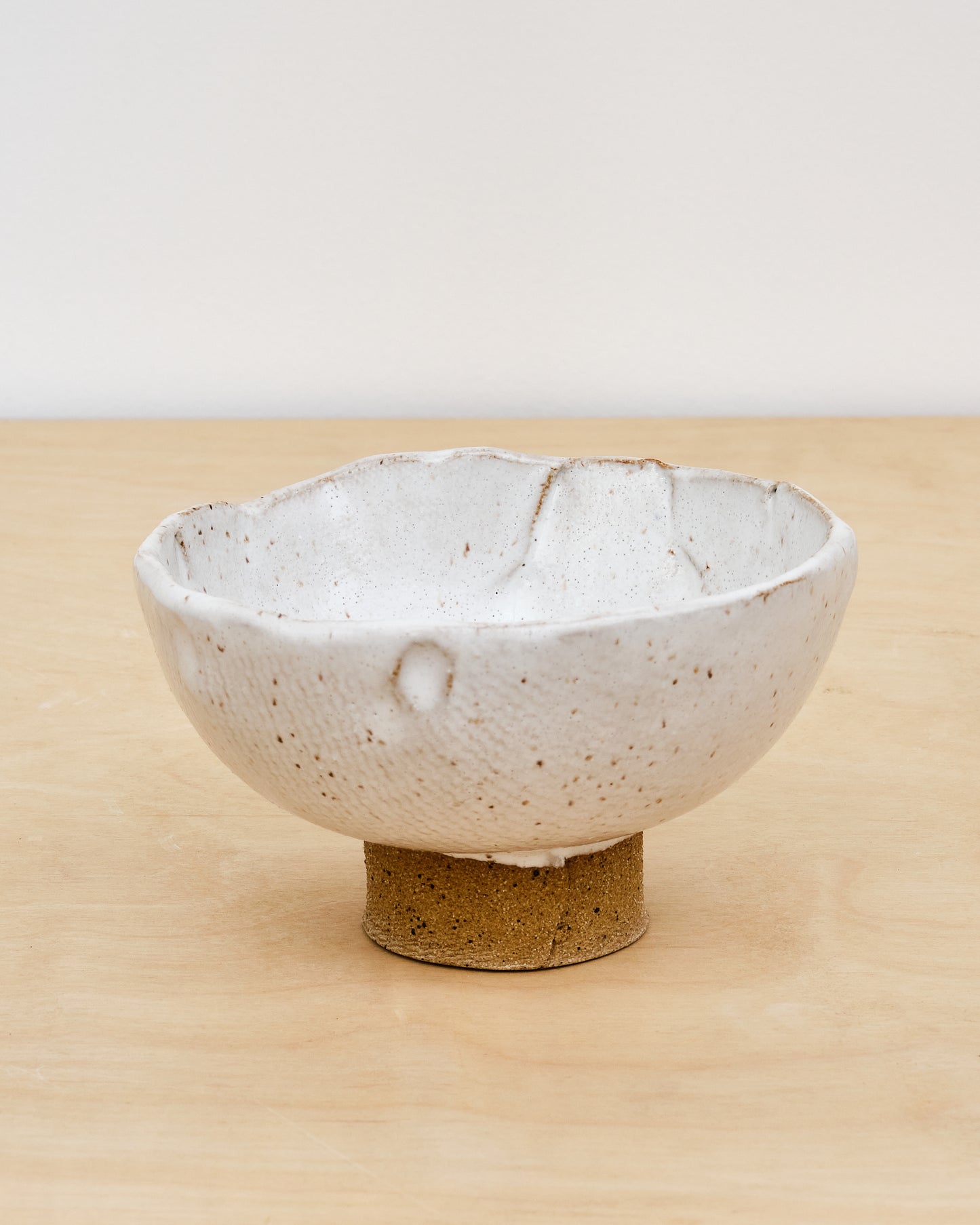 SMALL BOWL (FOOTED)