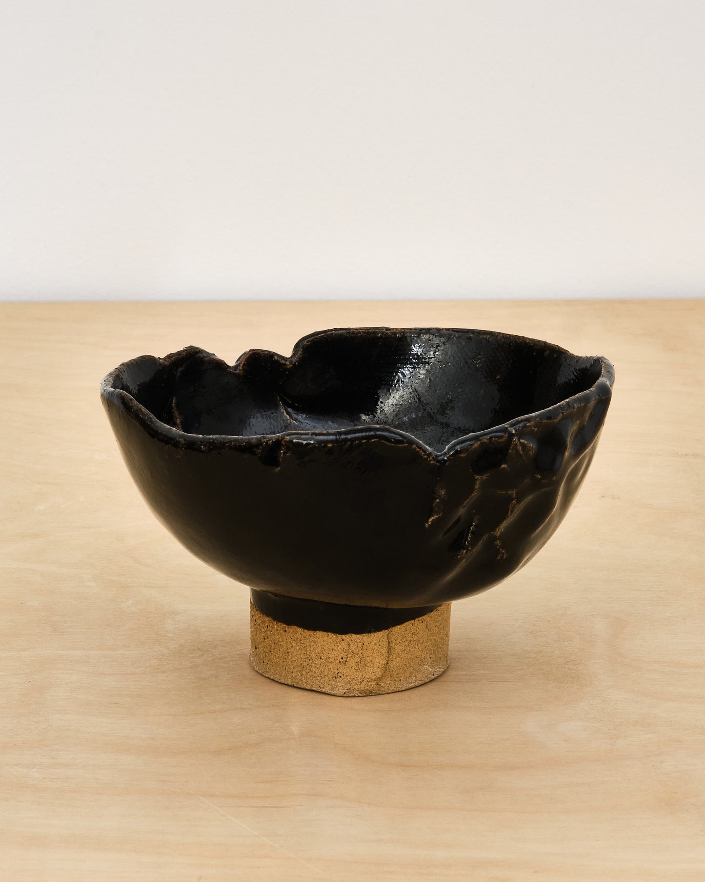 SMALL BOWL (FOOTED)