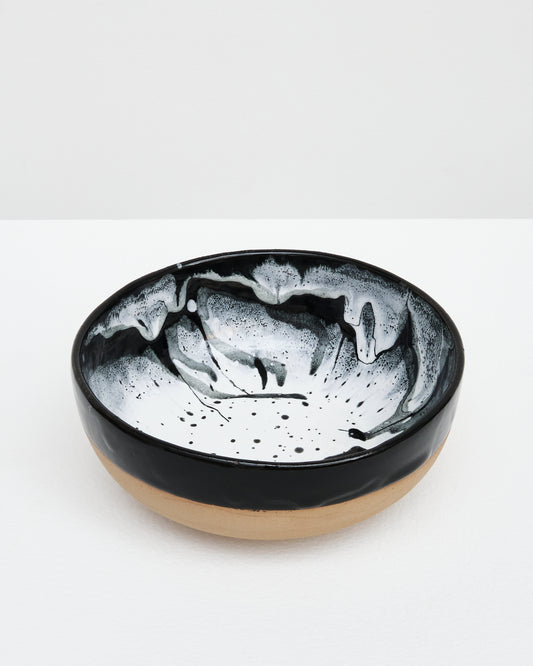 Medium smooth bowl
