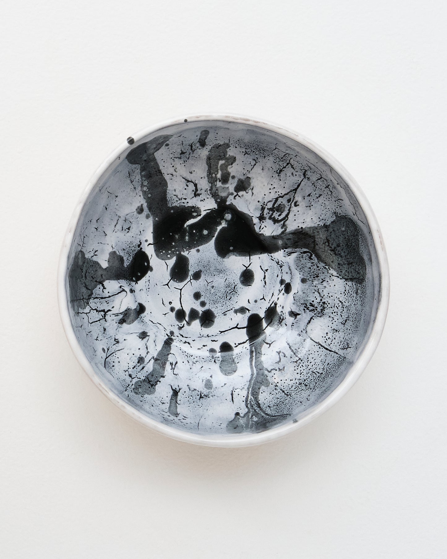 Medium smooth bowl