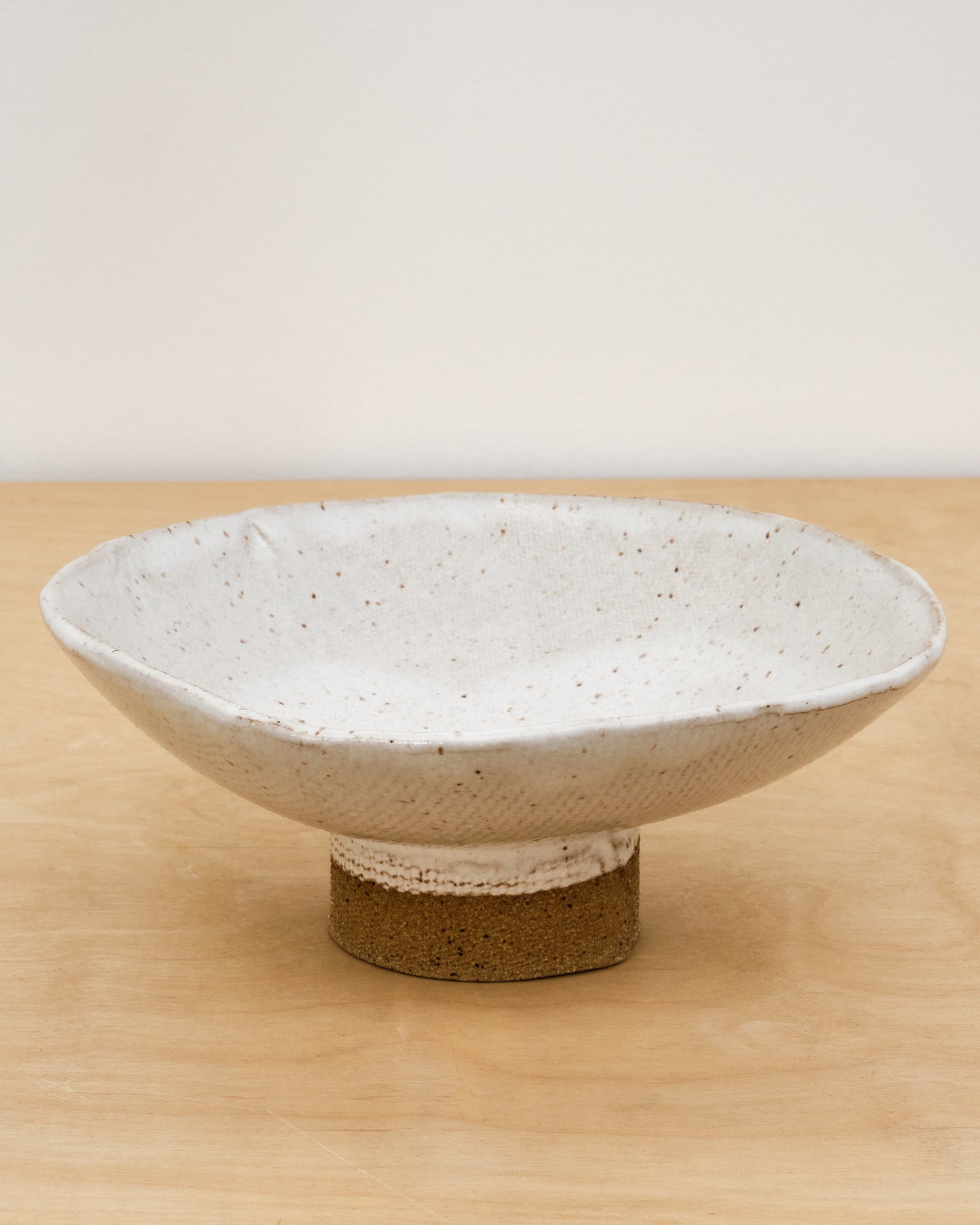 MEDIUM BOWL w/ FOOT